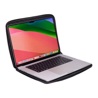 Thule Sleeve for MacBook Pro 16'' - Black